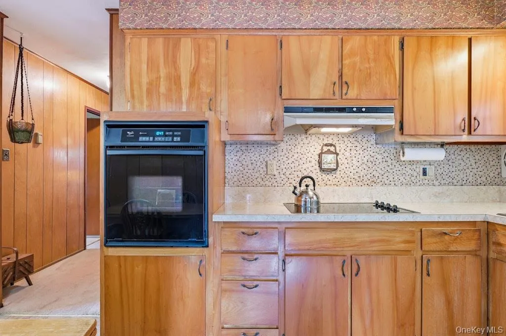 173 12th Street, Oyster Bay, NY, 3 Bedrooms Bedrooms, 7 Rooms Rooms,1 BathroomBathrooms,Residential,For Rent,12th,0,1035118 173 12th Street, Oyster Bay, NY, 3 Bedrooms Bedrooms, 7 Rooms Rooms,1 BathroomBathrooms,Residential,For Rent,12th,0,1035118