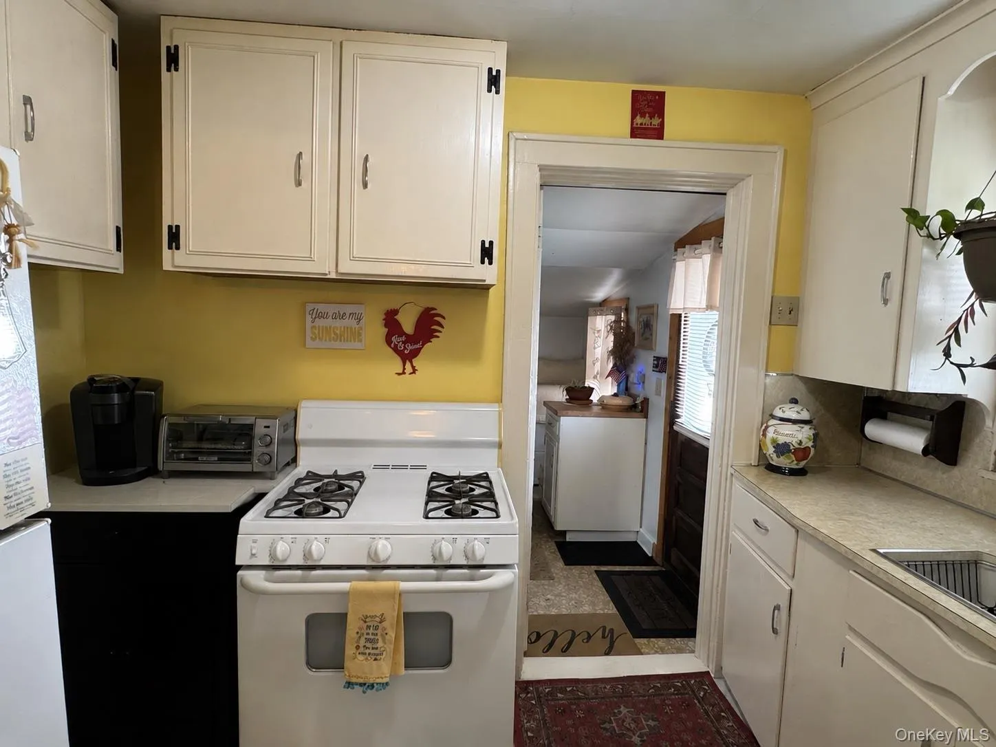 16 Esopus Avenue, Ulster, NY, 2 Bedrooms Bedrooms, 4 Rooms Rooms,1 BathroomBathrooms,Residential,For Rent,Esopus,0,1035122 16 Esopus Avenue, Ulster, NY, 2 Bedrooms Bedrooms, 4 Rooms Rooms,1 BathroomBathrooms,Residential,For Rent,Esopus,0,1035122
