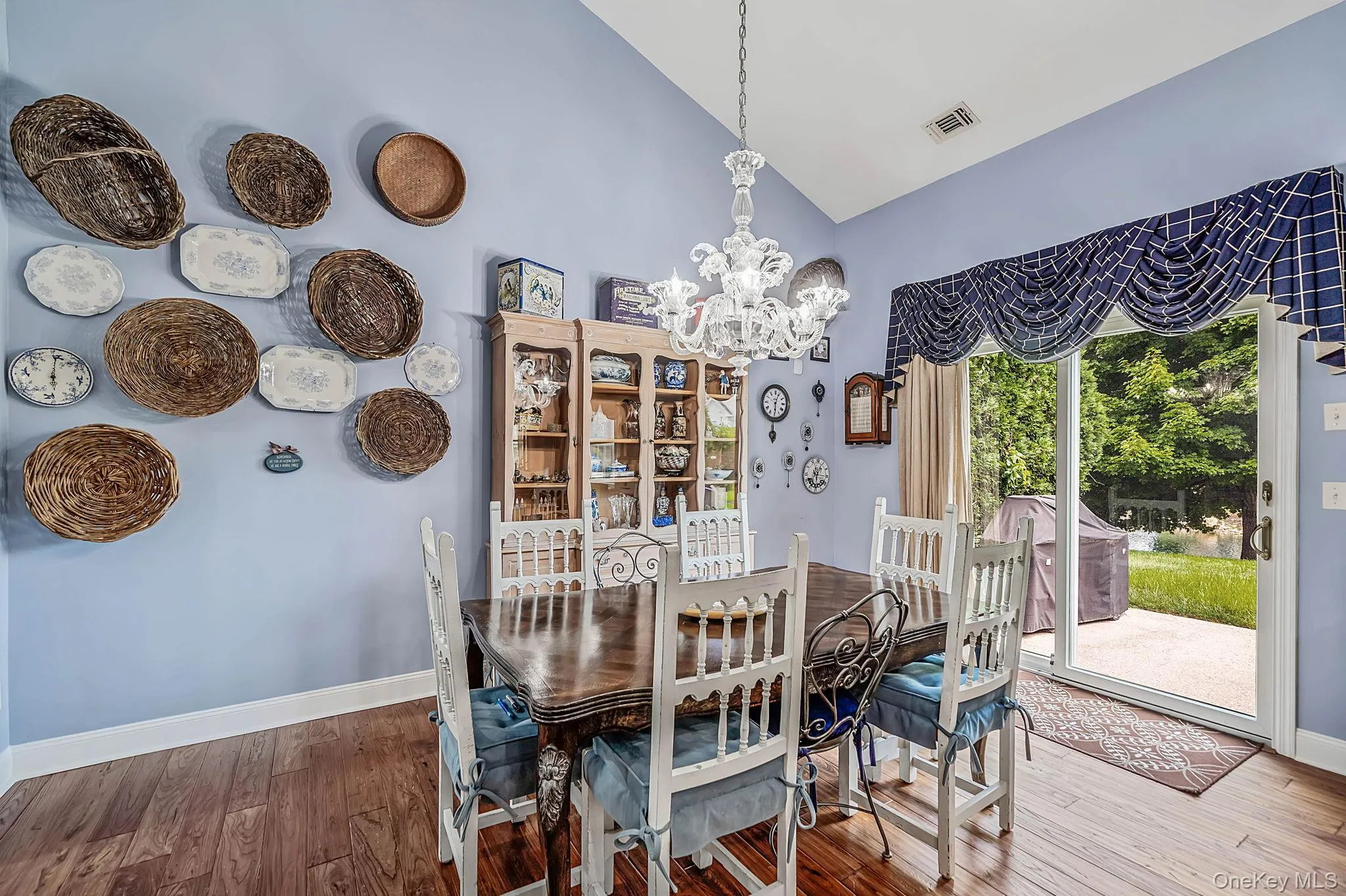 318 Erik Drive, Brookhaven, NY, 3 Bedrooms Bedrooms, 7 Rooms Rooms,2 BathroomsBathrooms,Residential,For Rent,Erik,0,1035125 318 Erik Drive, Brookhaven, NY, 3 Bedrooms Bedrooms, 7 Rooms Rooms,2 BathroomsBathrooms,Residential,For Rent,Erik,0,1035125