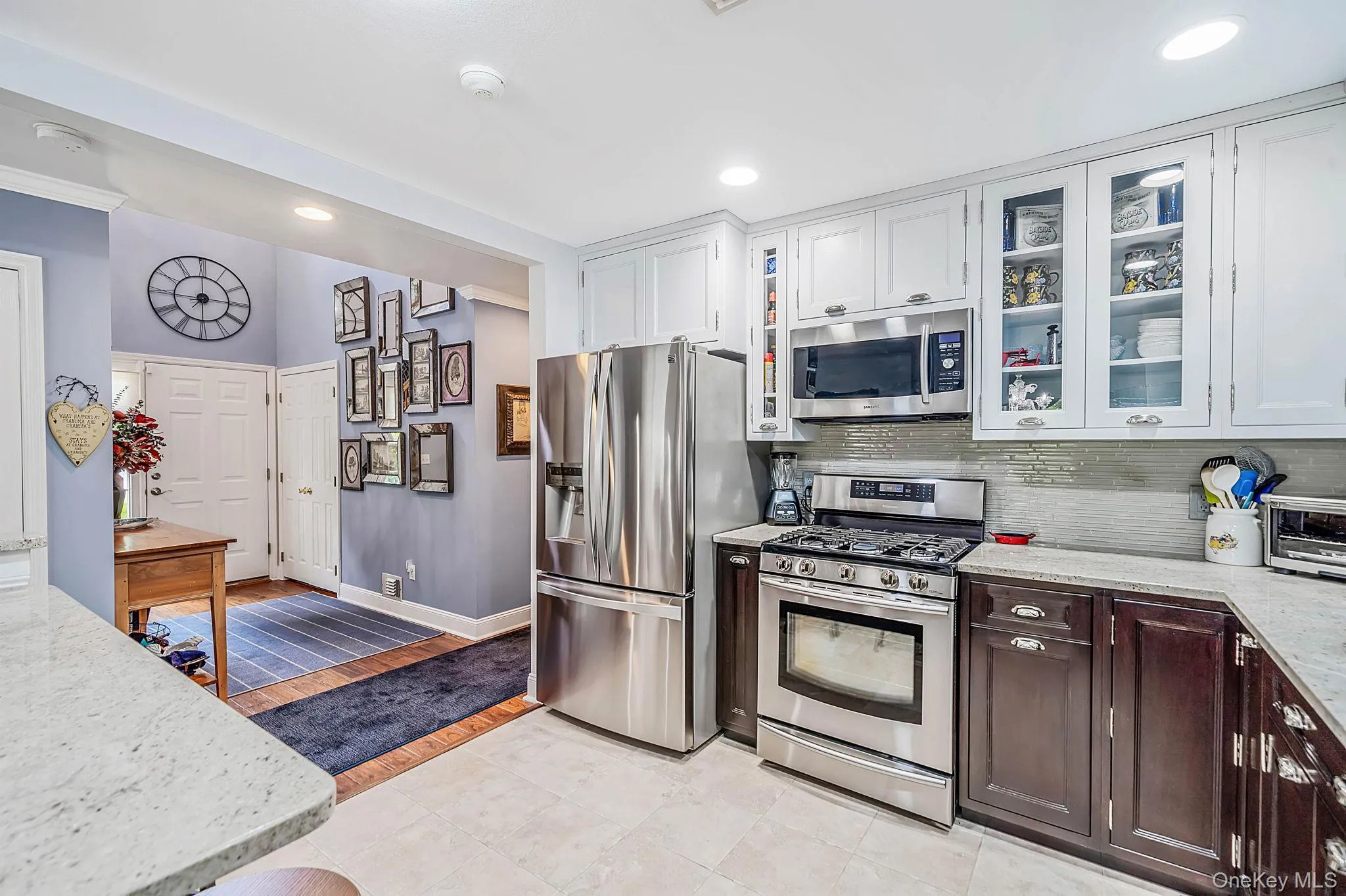 318 Erik Drive, Brookhaven, NY, 3 Bedrooms Bedrooms, 7 Rooms Rooms,2 BathroomsBathrooms,Residential,For Rent,Erik,0,1035125 318 Erik Drive, Brookhaven, NY, 3 Bedrooms Bedrooms, 7 Rooms Rooms,2 BathroomsBathrooms,Residential,For Rent,Erik,0,1035125