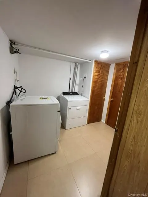 157-43 20th Avenue, New York, NY, 3 Bedrooms Bedrooms, 5 Rooms Rooms,1 BathroomBathrooms,Residential Lease,For Rent,20th,0,1035132 157-43 20th Avenue, New York, NY, 3 Bedrooms Bedrooms, 5 Rooms Rooms,1 BathroomBathrooms,Residential Lease,For Rent,20th,0,1035132