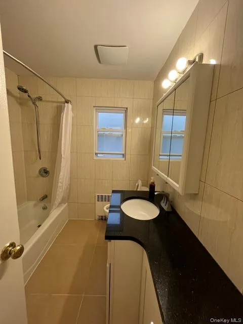 157-43 20th Avenue, New York, NY, 3 Bedrooms Bedrooms, 5 Rooms Rooms,1 BathroomBathrooms,Residential Lease,For Rent,20th,0,1035132 157-43 20th Avenue, New York, NY, 3 Bedrooms Bedrooms, 5 Rooms Rooms,1 BathroomBathrooms,Residential Lease,For Rent,20th,0,1035132