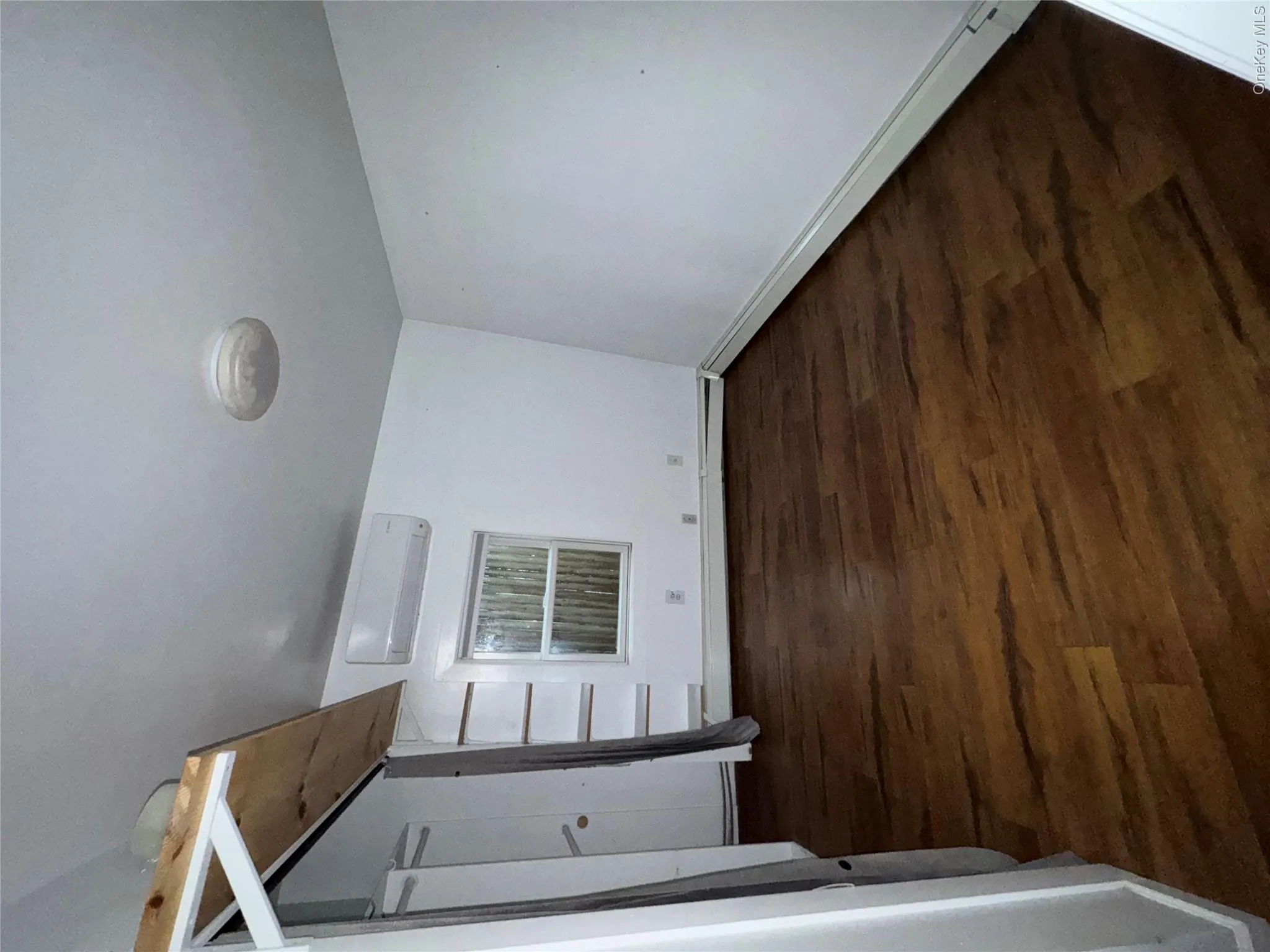 14 Locust Street, Smithtown, NY, 1 Bedroom Bedrooms, 3 Rooms Rooms,1 BathroomBathrooms,Residential Lease,For Rent,Locust,0,1035133 14 Locust Street, Smithtown, NY, 1 Bedroom Bedrooms, 3 Rooms Rooms,1 BathroomBathrooms,Residential Lease,For Rent,Locust,0,1035133