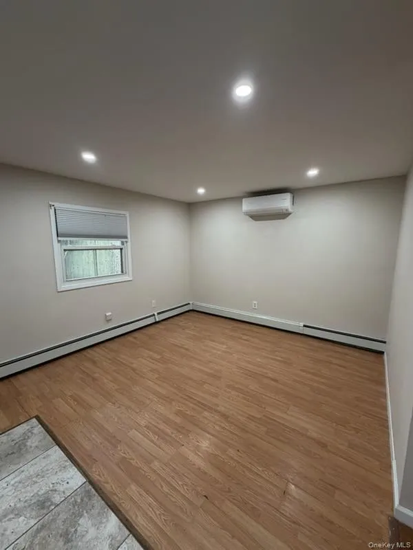 14 Locust Street, Smithtown, NY, 1 Bedroom Bedrooms, 3 Room Rooms,1 BathroomBathrooms,Residential Lease,For Rent,Locust,0,1035133 14 Locust Street, Smithtown, NY, 1 Bedroom Bedrooms, 3 Room Rooms,1 BathroomBathrooms,Residential Lease,For Rent,Locust,0,1035133