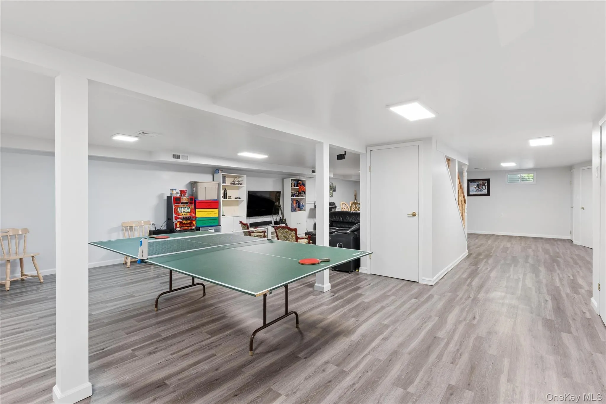 3 Beltane Drive, Huntington, NY, 4 Bedrooms Bedrooms, 8 Rooms Rooms,3 BathroomsBathrooms,Residential,For Rent,Beltane,0,1035138 3 Beltane Drive, Huntington, NY, 4 Bedrooms Bedrooms, 8 Rooms Rooms,3 BathroomsBathrooms,Residential,For Rent,Beltane,0,1035138