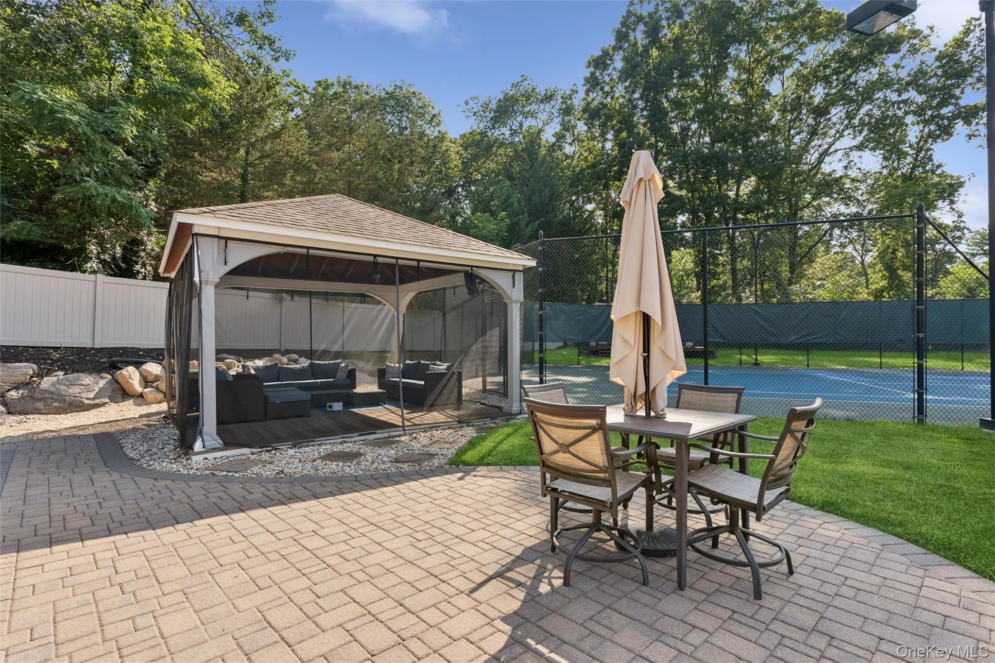 3 Beltane Drive, Huntington, NY, 4 Bedrooms Bedrooms, 8 Rooms Rooms,3 BathroomsBathrooms,Residential,For Rent,Beltane,0,1035138 3 Beltane Drive, Huntington, NY, 4 Bedrooms Bedrooms, 8 Rooms Rooms,3 BathroomsBathrooms,Residential,For Rent,Beltane,0,1035138