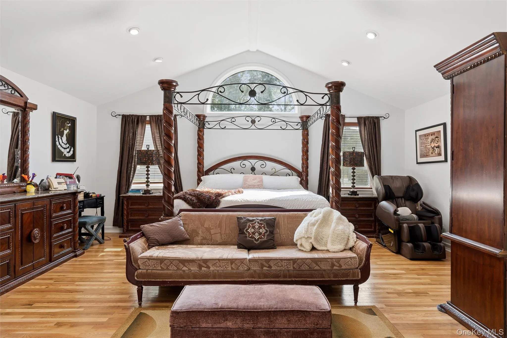 3 Beltane Drive, Huntington, NY, 4 Bedrooms Bedrooms, 8 Rooms Rooms,3 BathroomsBathrooms,Residential,For Rent,Beltane,0,1035138 3 Beltane Drive, Huntington, NY, 4 Bedrooms Bedrooms, 8 Rooms Rooms,3 BathroomsBathrooms,Residential,For Rent,Beltane,0,1035138