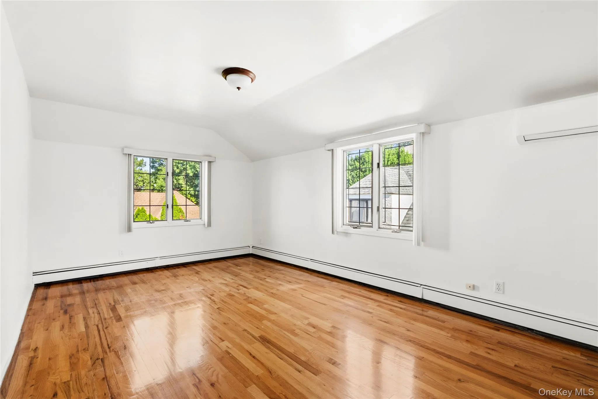 21420 26th Avenue, New York, NY, 4 Bedrooms Bedrooms, 8 Rooms Rooms,2 BathroomsBathrooms,Residential,For Rent,26th,0,1035139 21420 26th Avenue, New York, NY, 4 Bedrooms Bedrooms, 8 Rooms Rooms,2 BathroomsBathrooms,Residential,For Rent,26th,0,1035139