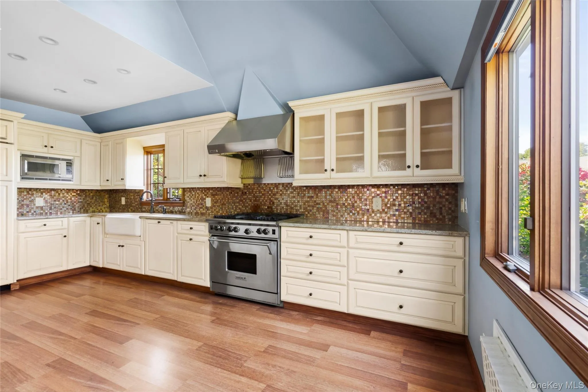21420 26th Avenue, New York, NY, 4 Bedrooms Bedrooms, 8 Rooms Rooms,2 BathroomsBathrooms,Residential,For Rent,26th,0,1035139 21420 26th Avenue, New York, NY, 4 Bedrooms Bedrooms, 8 Rooms Rooms,2 BathroomsBathrooms,Residential,For Rent,26th,0,1035139