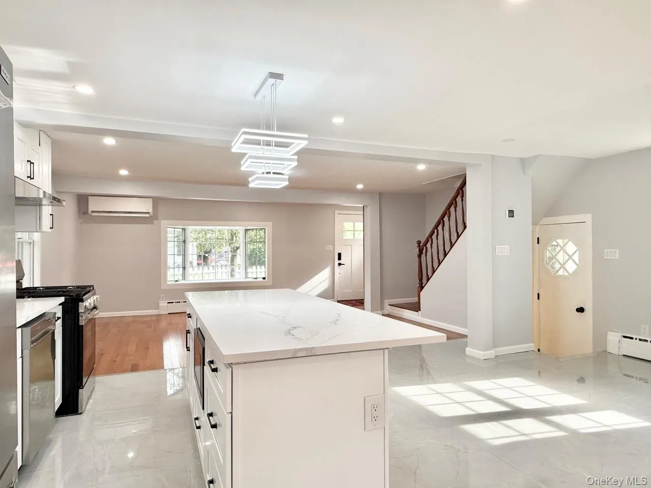 20 Baylis Place, Oyster Bay, NY, 3 Bedrooms Bedrooms, 6 Rooms Rooms,3 BathroomsBathrooms,Residential Lease,For Rent,Baylis,0,1035141 20 Baylis Place, Oyster Bay, NY, 3 Bedrooms Bedrooms, 6 Rooms Rooms,3 BathroomsBathrooms,Residential Lease,For Rent,Baylis,0,1035141