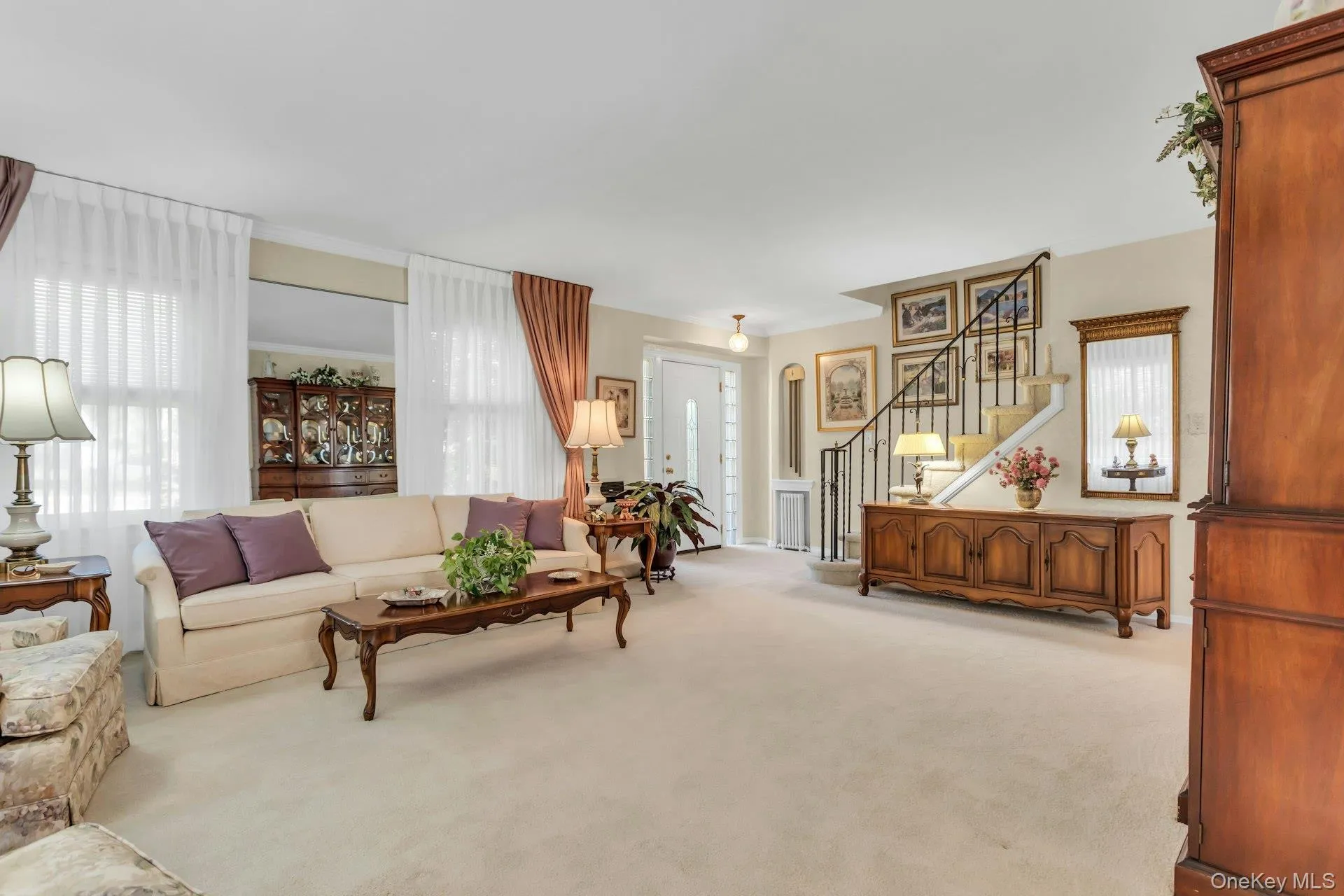 304 Old Courthouse Road, North Hempstead, NY, 4 Bedrooms Bedrooms, 7 Rooms Rooms,2 BathroomsBathrooms,Residential,For Rent,Old Courthouse,0,1035142 304 Old Courthouse Road, North Hempstead, NY, 4 Bedrooms Bedrooms, 7 Rooms Rooms,2 BathroomsBathrooms,Residential,For Rent,Old Courthouse,0,1035142