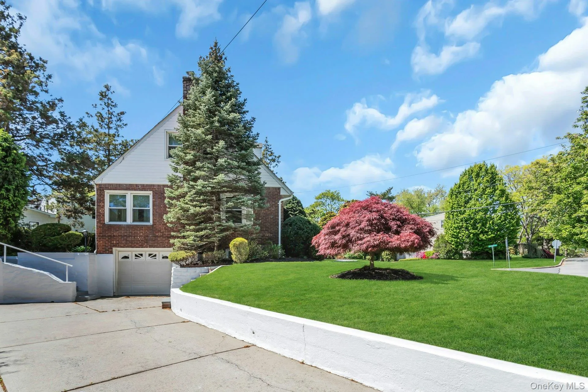 304 Old Courthouse Road, North Hempstead, NY, 4 Bedrooms Bedrooms, 7 Rooms Rooms,2 BathroomsBathrooms,Residential,For Rent,Old Courthouse,0,1035142 304 Old Courthouse Road, North Hempstead, NY, 4 Bedrooms Bedrooms, 7 Rooms Rooms,2 BathroomsBathrooms,Residential,For Rent,Old Courthouse,0,1035142