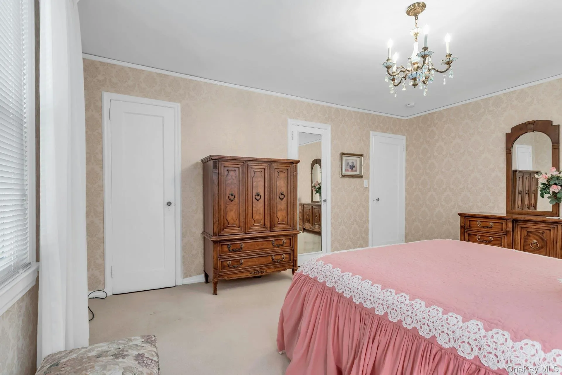 304 Old Courthouse Road, North Hempstead, NY, 4 Bedrooms Bedrooms, 7 Rooms Rooms,2 BathroomsBathrooms,Residential,For Rent,Old Courthouse,0,1035142 304 Old Courthouse Road, North Hempstead, NY, 4 Bedrooms Bedrooms, 7 Rooms Rooms,2 BathroomsBathrooms,Residential,For Rent,Old Courthouse,0,1035142