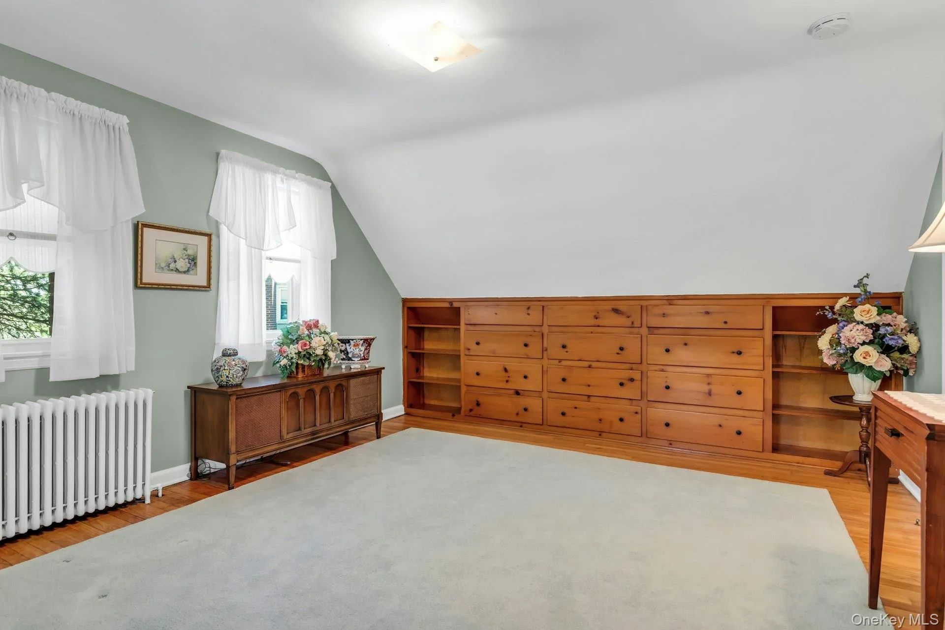 304 Old Courthouse Road, North Hempstead, NY, 4 Bedrooms Bedrooms, 7 Rooms Rooms,2 BathroomsBathrooms,Residential,For Rent,Old Courthouse,0,1035142 304 Old Courthouse Road, North Hempstead, NY, 4 Bedrooms Bedrooms, 7 Rooms Rooms,2 BathroomsBathrooms,Residential,For Rent,Old Courthouse,0,1035142
