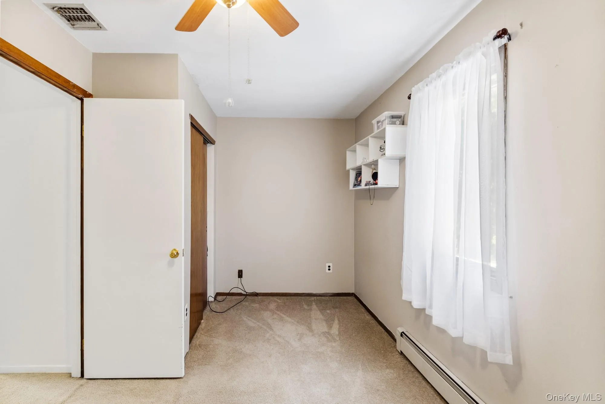 5 Leon Court, Brookhaven, NY, 4 Bedrooms Bedrooms, 8 Rooms Rooms,2 BathroomsBathrooms,Residential,For Rent,Leon,0,1035144 5 Leon Court, Brookhaven, NY, 4 Bedrooms Bedrooms, 8 Rooms Rooms,2 BathroomsBathrooms,Residential,For Rent,Leon,0,1035144