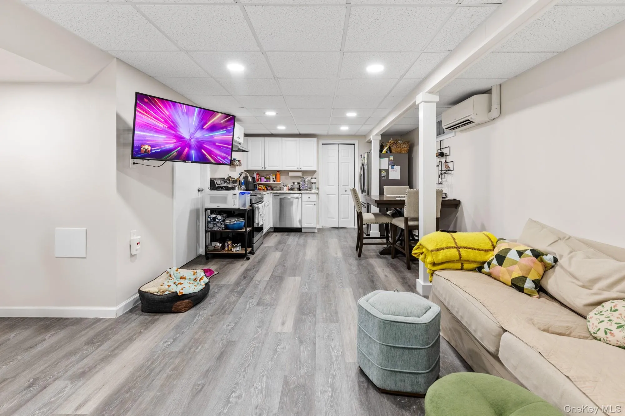 5 Leon Court, Brookhaven, NY, 4 Bedrooms Bedrooms, 8 Rooms Rooms,2 BathroomsBathrooms,Residential,For Rent,Leon,0,1035144 5 Leon Court, Brookhaven, NY, 4 Bedrooms Bedrooms, 8 Rooms Rooms,2 BathroomsBathrooms,Residential,For Rent,Leon,0,1035144