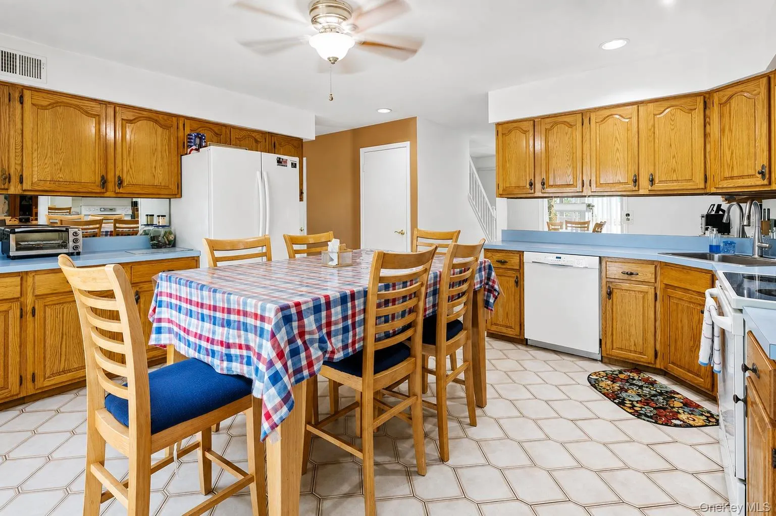 5 Leon Court, Brookhaven, NY, 4 Bedrooms Bedrooms, 8 Rooms Rooms,2 BathroomsBathrooms,Residential,For Rent,Leon,0,1035144 5 Leon Court, Brookhaven, NY, 4 Bedrooms Bedrooms, 8 Rooms Rooms,2 BathroomsBathrooms,Residential,For Rent,Leon,0,1035144