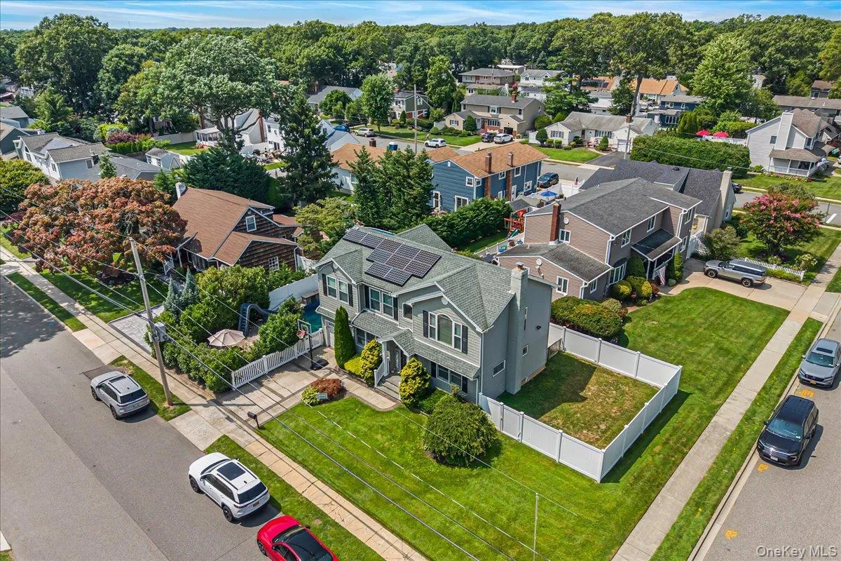49 Brendan Avenue, Oyster Bay, NY, 5 Bedrooms Bedrooms, 8 Rooms Rooms,3 BathroomsBathrooms,Residential,For Rent,Brendan,0,1035146 49 Brendan Avenue, Oyster Bay, NY, 5 Bedrooms Bedrooms, 8 Rooms Rooms,3 BathroomsBathrooms,Residential,For Rent,Brendan,0,1035146