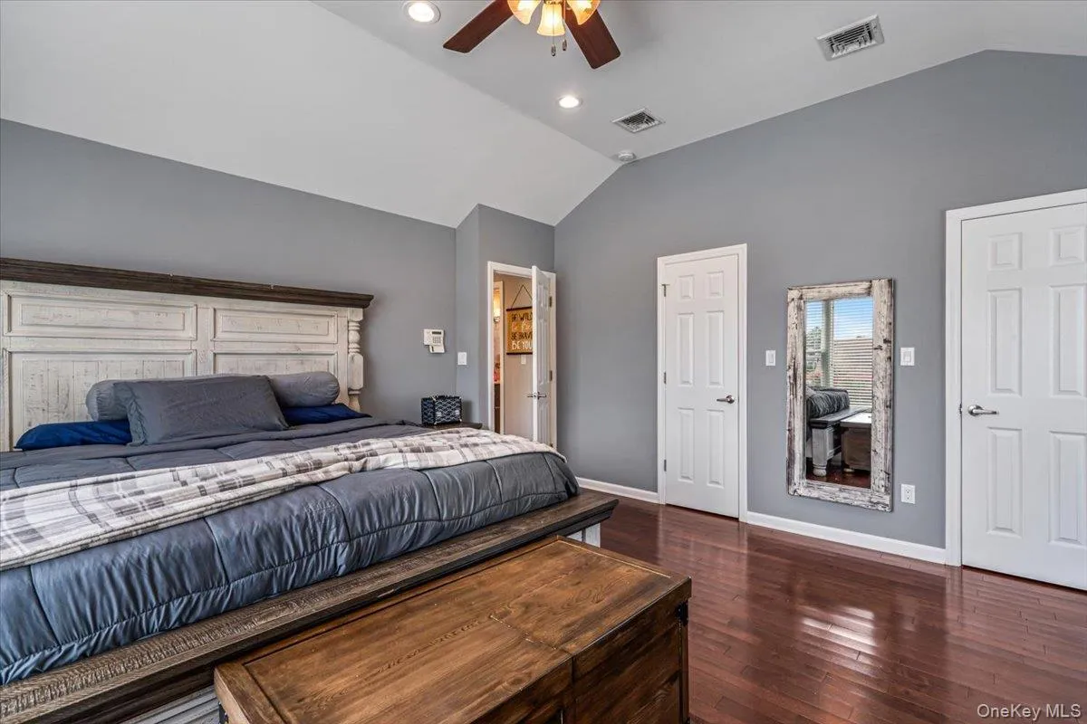 49 Brendan Avenue, Oyster Bay, NY, 5 Bedrooms Bedrooms, 8 Rooms Rooms,3 BathroomsBathrooms,Residential,For Rent,Brendan,0,1035146 49 Brendan Avenue, Oyster Bay, NY, 5 Bedrooms Bedrooms, 8 Rooms Rooms,3 BathroomsBathrooms,Residential,For Rent,Brendan,0,1035146
