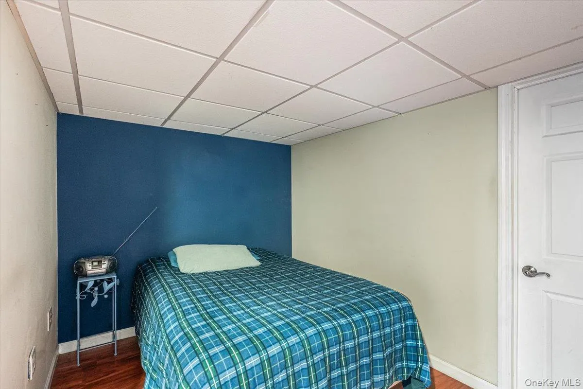 49 Brendan Avenue, Oyster Bay, NY, 5 Bedrooms Bedrooms, 8 Rooms Rooms,3 BathroomsBathrooms,Residential,For Rent,Brendan,0,1035146 49 Brendan Avenue, Oyster Bay, NY, 5 Bedrooms Bedrooms, 8 Rooms Rooms,3 BathroomsBathrooms,Residential,For Rent,Brendan,0,1035146