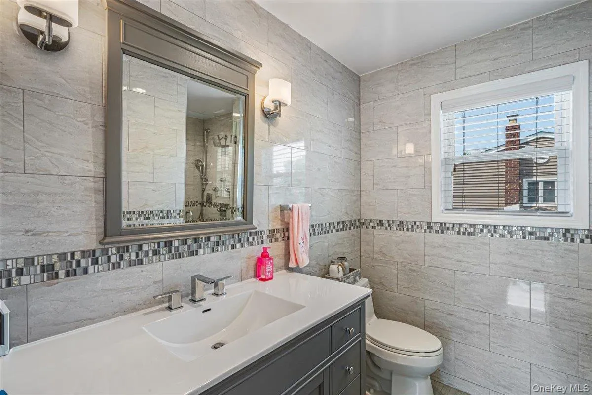 49 Brendan Avenue, Oyster Bay, NY, 5 Bedrooms Bedrooms, 8 Rooms Rooms,3 BathroomsBathrooms,Residential,For Rent,Brendan,0,1035146 49 Brendan Avenue, Oyster Bay, NY, 5 Bedrooms Bedrooms, 8 Rooms Rooms,3 BathroomsBathrooms,Residential,For Rent,Brendan,0,1035146