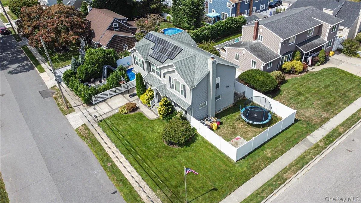 49 Brendan Avenue, Oyster Bay, NY, 5 Bedrooms Bedrooms, 8 Rooms Rooms,3 BathroomsBathrooms,Residential,For Rent,Brendan,0,1035146 49 Brendan Avenue, Oyster Bay, NY, 5 Bedrooms Bedrooms, 8 Rooms Rooms,3 BathroomsBathrooms,Residential,For Rent,Brendan,0,1035146