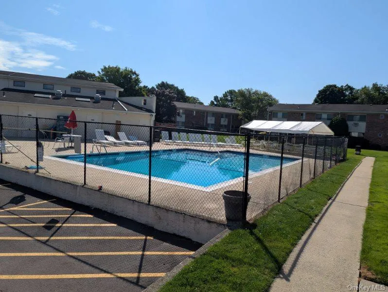2435 Union Boulevard, Islip, NY, 1 Bedroom Bedrooms, 4 Rooms Rooms,1 BathroomBathrooms,Residential,For Rent,Union,0,1035148 2435 Union Boulevard, Islip, NY, 1 Bedroom Bedrooms, 4 Rooms Rooms,1 BathroomBathrooms,Residential,For Rent,Union,0,1035148
