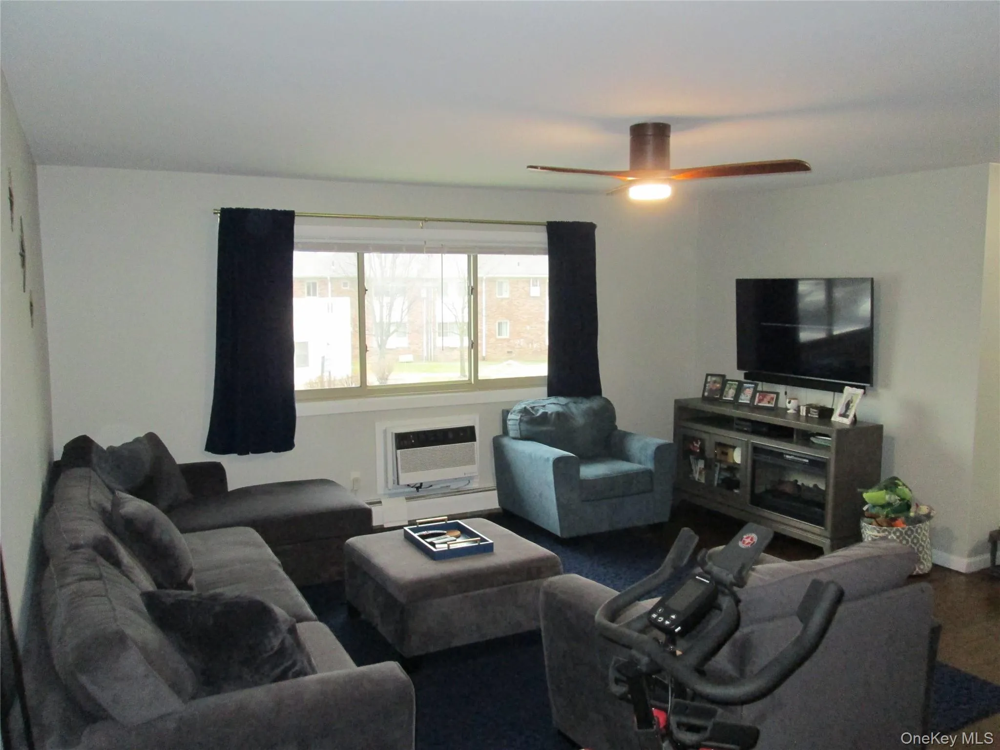 2435 Union Boulevard, Islip, NY, 1 Bedroom Bedrooms, 4 Rooms Rooms,1 BathroomBathrooms,Residential,For Rent,Union,0,1035148 2435 Union Boulevard, Islip, NY, 1 Bedroom Bedrooms, 4 Rooms Rooms,1 BathroomBathrooms,Residential,For Rent,Union,0,1035148