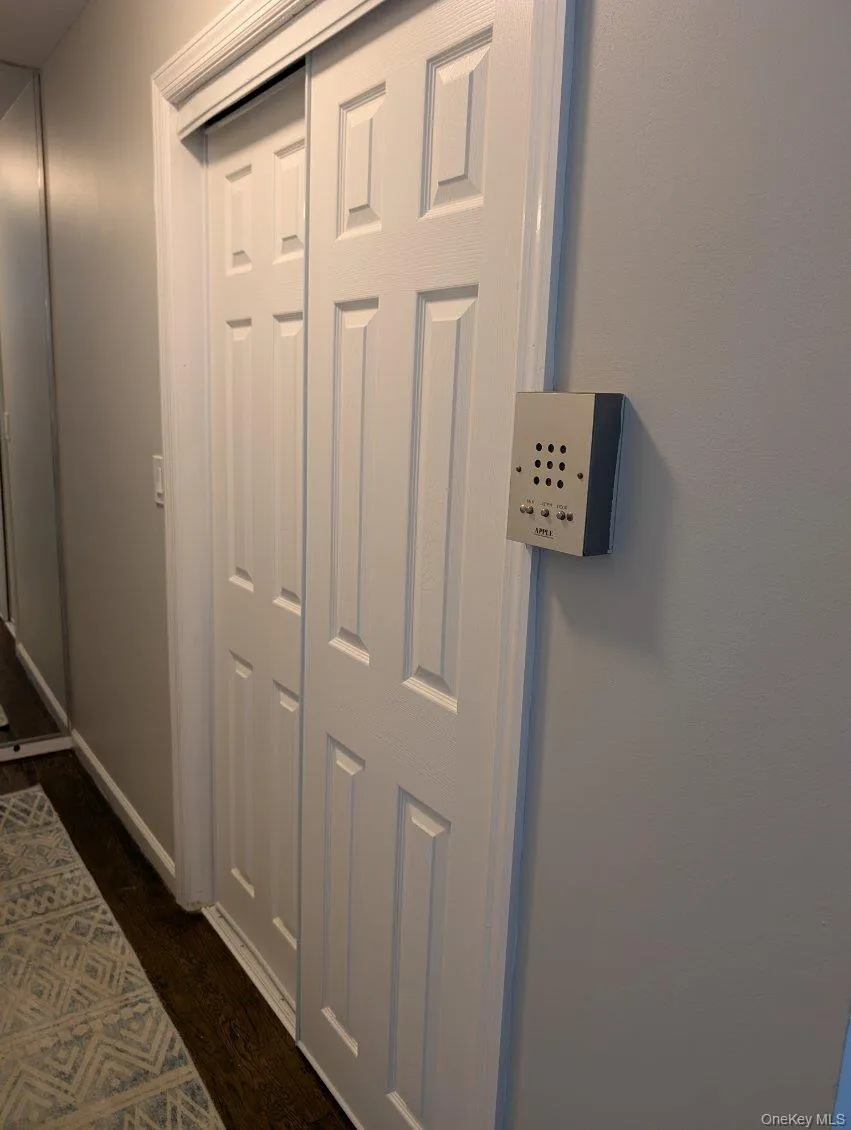 2435 Union Boulevard, Islip, NY, 1 Bedroom Bedrooms, 4 Rooms Rooms,1 BathroomBathrooms,Residential,For Rent,Union,0,1035148 2435 Union Boulevard, Islip, NY, 1 Bedroom Bedrooms, 4 Rooms Rooms,1 BathroomBathrooms,Residential,For Rent,Union,0,1035148