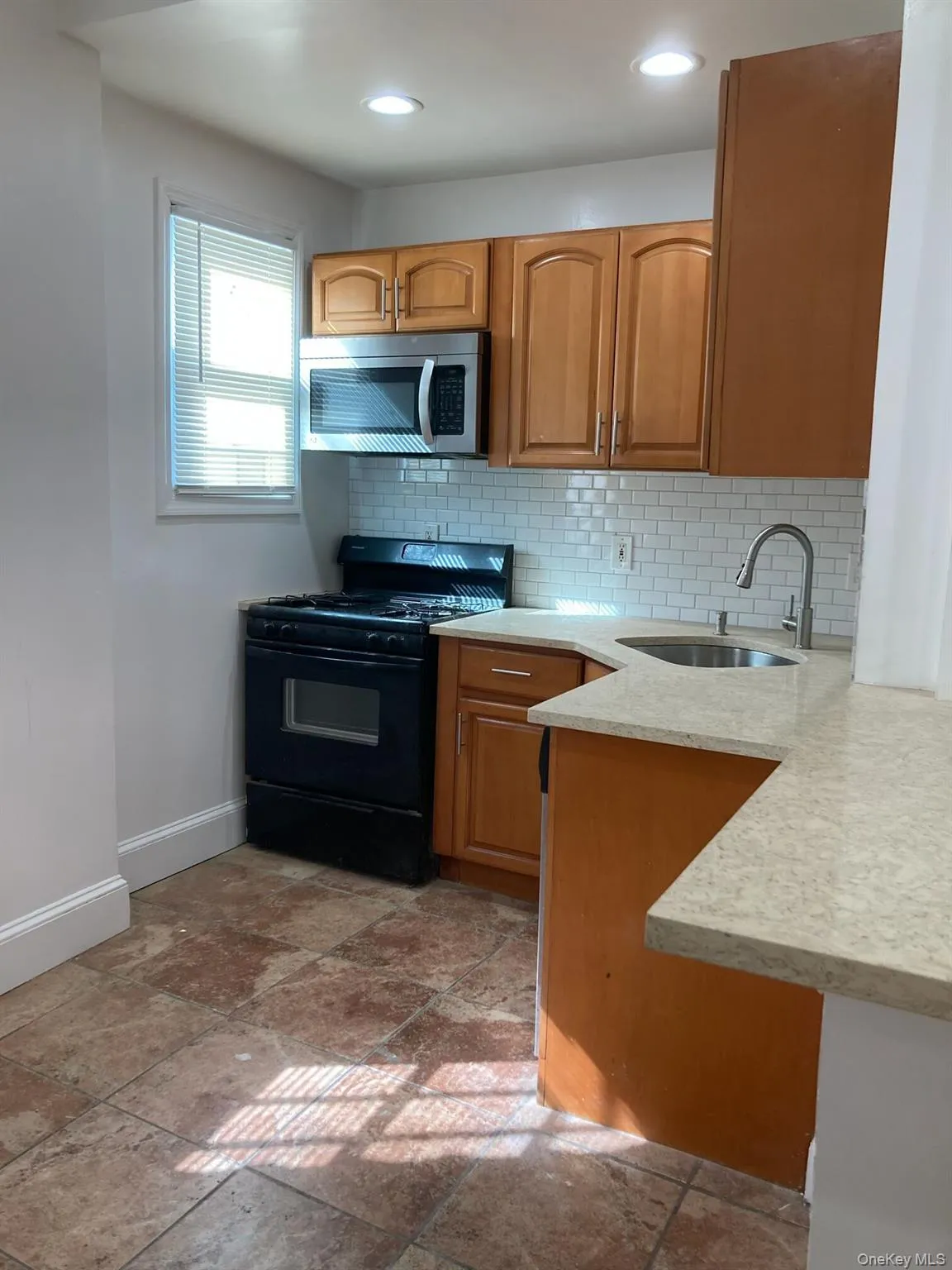 340 Bedford Avenue, Hempstead, NY, 6 Bedrooms Bedrooms, 14 Rooms Rooms,3 BathroomsBathrooms,Residential,For Rent,Bedford,0,1035150 340 Bedford Avenue, Hempstead, NY, 6 Bedrooms Bedrooms, 14 Rooms Rooms,3 BathroomsBathrooms,Residential,For Rent,Bedford,0,1035150