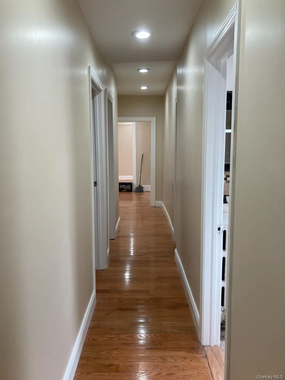 340 Bedford Avenue, Hempstead, NY, 6 Bedrooms Bedrooms, 14 Rooms Rooms,3 BathroomsBathrooms,Residential,For Rent,Bedford,0,1035150 340 Bedford Avenue, Hempstead, NY, 6 Bedrooms Bedrooms, 14 Rooms Rooms,3 BathroomsBathrooms,Residential,For Rent,Bedford,0,1035150