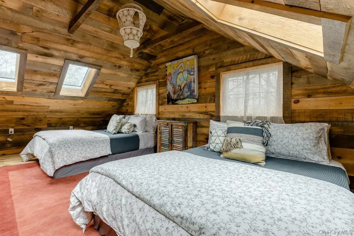 61 Victors Lane, Saugerties, NY, 3 Bedrooms Bedrooms, 6 Rooms Rooms,2 BathroomsBathrooms,Residential Lease,For Rent,Victors,0,1035155 61 Victors Lane, Saugerties, NY, 3 Bedrooms Bedrooms, 6 Rooms Rooms,2 BathroomsBathrooms,Residential Lease,For Rent,Victors,0,1035155