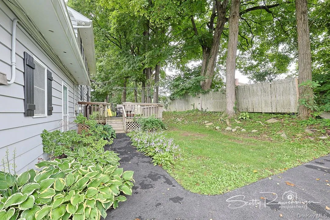 Walkway to Back Deck and Patio Walkway to Back Deck and Patio