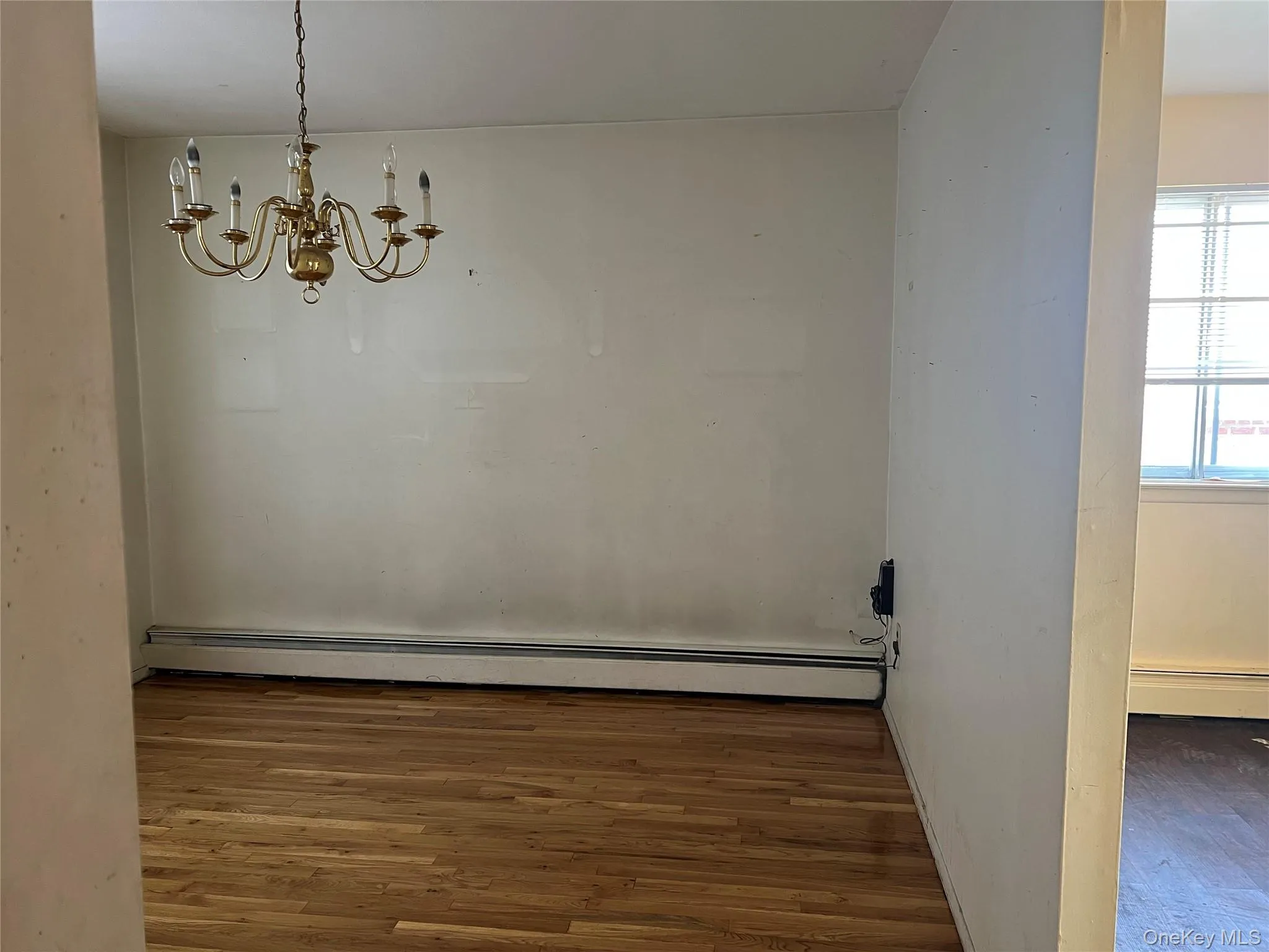 18604 140th Avenue, New York, NY, 3 Bedrooms Bedrooms, 6 Rooms Rooms,1 BathroomBathrooms,Residential,For Rent,140th,0,1035161 18604 140th Avenue, New York, NY, 3 Bedrooms Bedrooms, 6 Rooms Rooms,1 BathroomBathrooms,Residential,For Rent,140th,0,1035161
