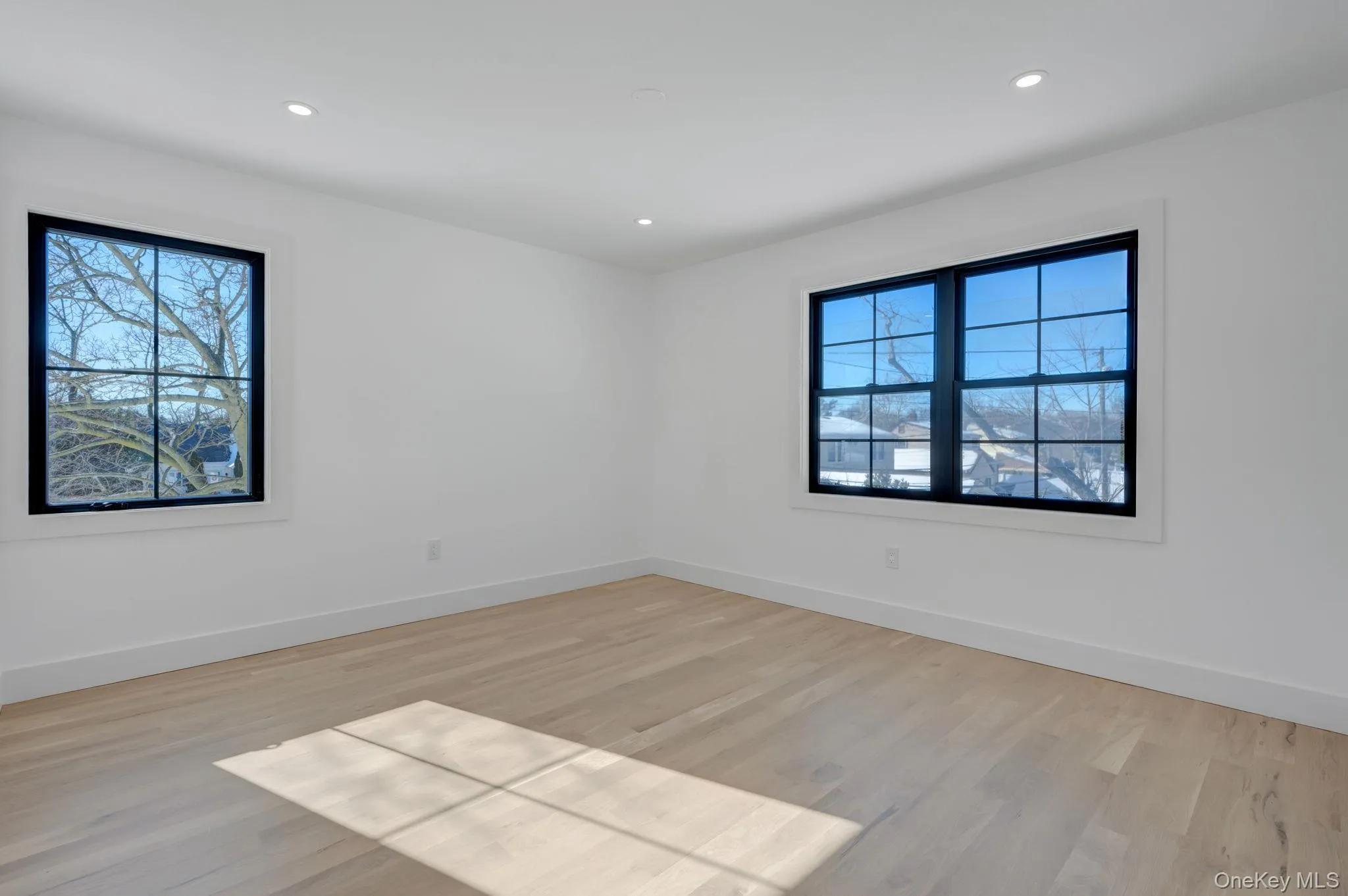 Well proportioned bedroom with great natural light and comfortable layout. Well proportioned bedroom with great natural light and comfortable layout.