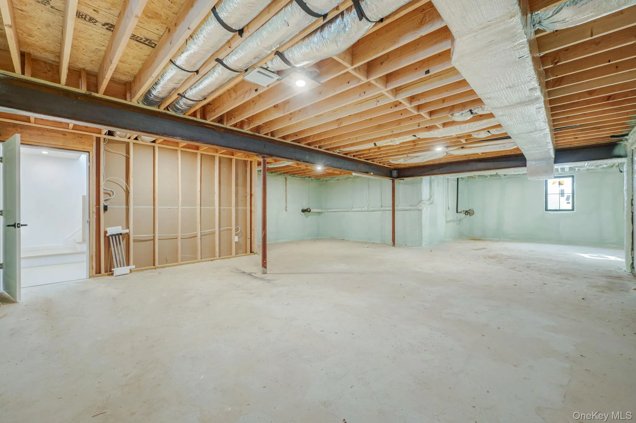Full basement with high ceilings and outside entrance, offering excellent potential for future finished space or storage. Full basement with high ceilings and outside entrance, offering excellent potential for future finished space or storage.