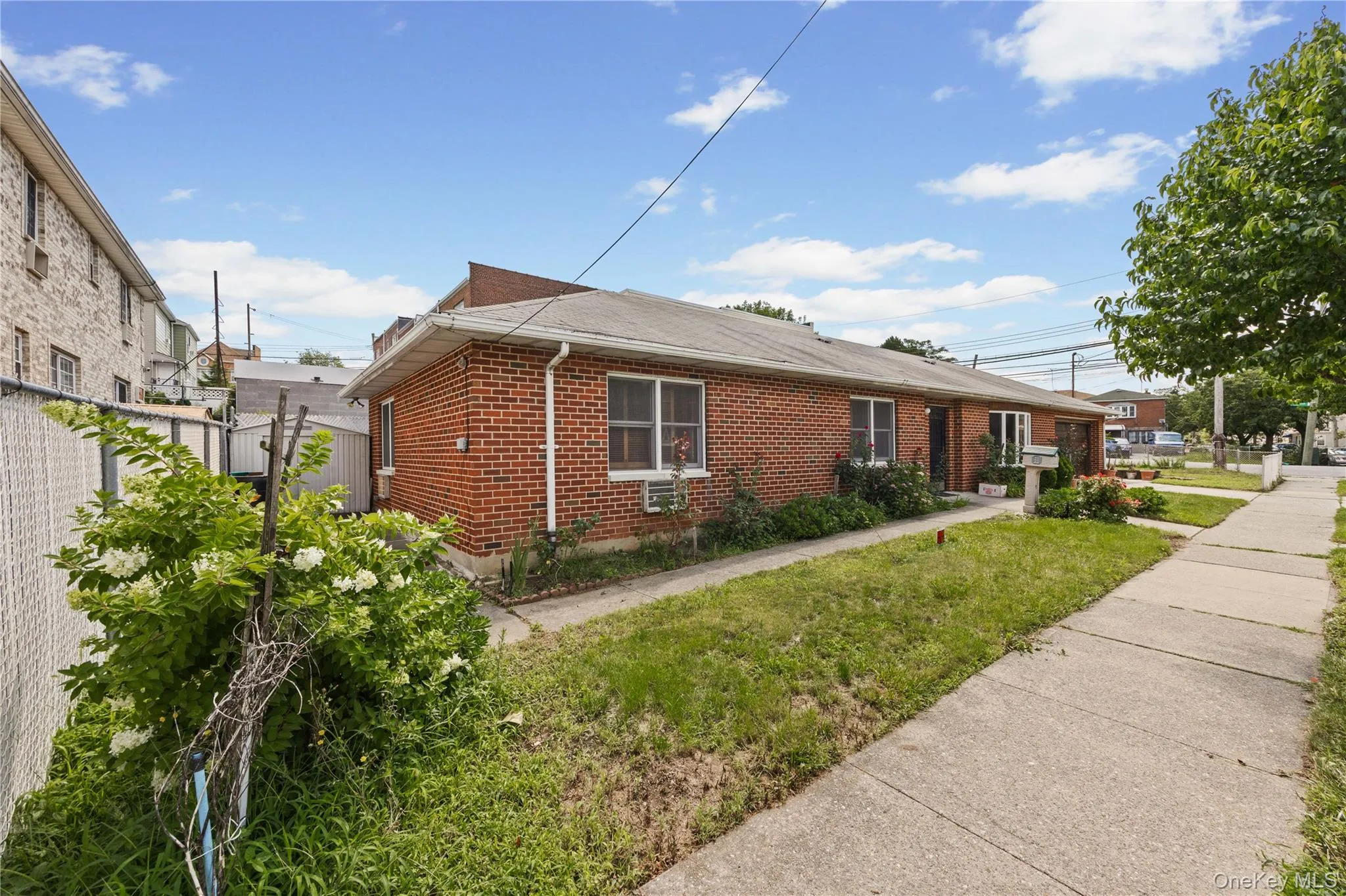 900 Vincent Avenue, New York, NY, 3 Bedrooms Bedrooms, 6 Rooms Rooms,1 BathroomBathrooms,Residential,For Rent,Vincent,0,1035169 900 Vincent Avenue, New York, NY, 3 Bedrooms Bedrooms, 6 Rooms Rooms,1 BathroomBathrooms,Residential,For Rent,Vincent,0,1035169