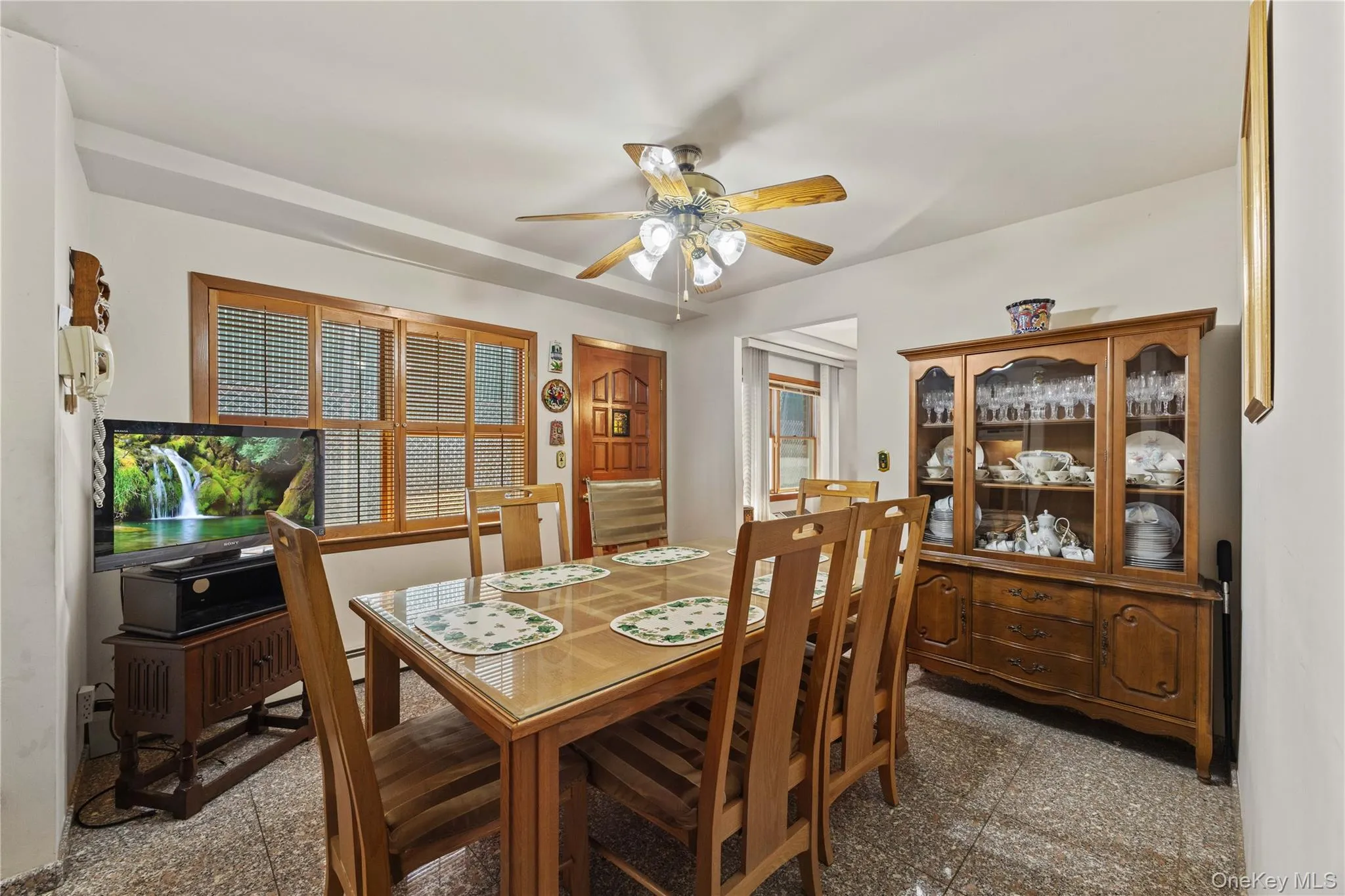 900 Vincent Avenue, New York, NY, 3 Bedrooms Bedrooms, 6 Rooms Rooms,1 BathroomBathrooms,Residential,For Rent,Vincent,0,1035169 900 Vincent Avenue, New York, NY, 3 Bedrooms Bedrooms, 6 Rooms Rooms,1 BathroomBathrooms,Residential,For Rent,Vincent,0,1035169