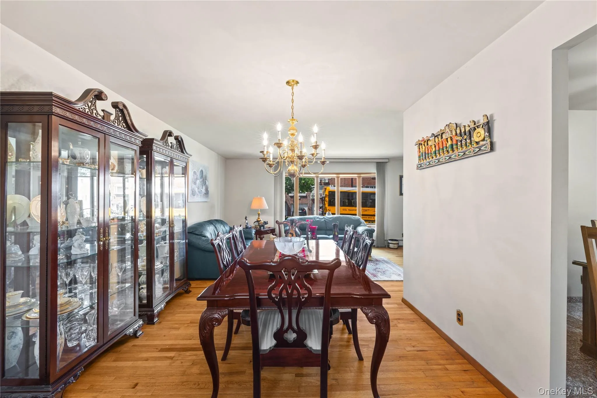 900 Vincent Avenue, New York, NY, 3 Bedrooms Bedrooms, 6 Rooms Rooms,1 BathroomBathrooms,Residential,For Rent,Vincent,0,1035169 900 Vincent Avenue, New York, NY, 3 Bedrooms Bedrooms, 6 Rooms Rooms,1 BathroomBathrooms,Residential,For Rent,Vincent,0,1035169