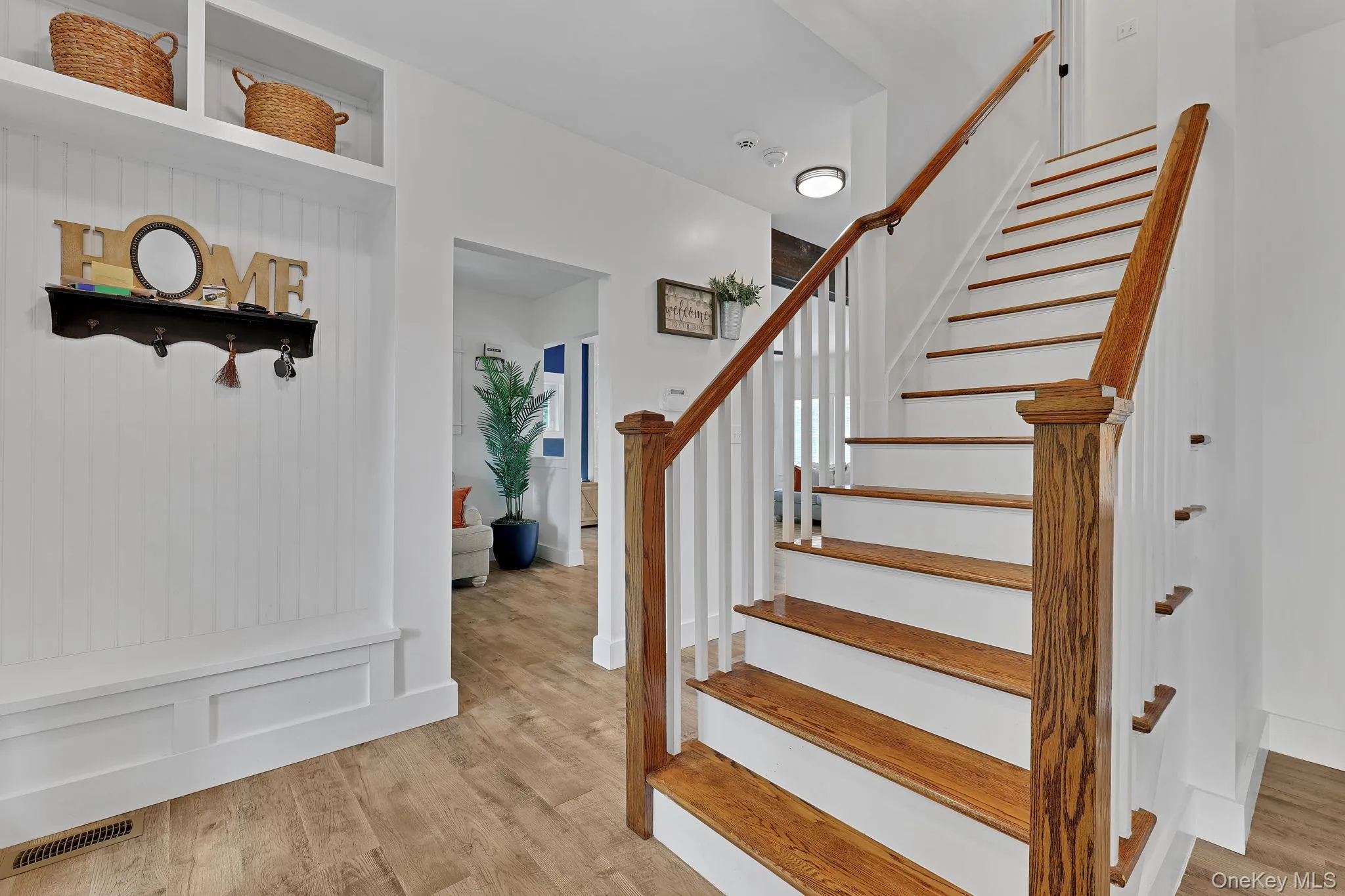 643 Ridgebury Road, Wawayanda, NY, 4 Bedrooms Bedrooms, 8 Rooms Rooms,2 BathroomsBathrooms,Residential,For Rent,Ridgebury,0,1035170 643 Ridgebury Road, Wawayanda, NY, 4 Bedrooms Bedrooms, 8 Rooms Rooms,2 BathroomsBathrooms,Residential,For Rent,Ridgebury,0,1035170