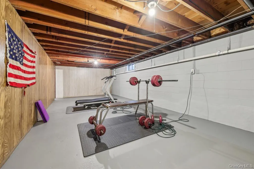 57 Edgewood Drive, Woodbury, NY, 3 Bedrooms Bedrooms, 7 Rooms Rooms,2 BathroomsBathrooms,Residential Lease,For Rent,Edgewood,0,1035172 57 Edgewood Drive, Woodbury, NY, 3 Bedrooms Bedrooms, 7 Rooms Rooms,2 BathroomsBathrooms,Residential Lease,For Rent,Edgewood,0,1035172