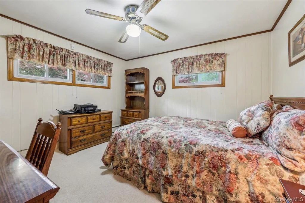 57 Edgewood Drive, Woodbury, NY, 3 Bedrooms Bedrooms, 7 Rooms Rooms,2 BathroomsBathrooms,Residential Lease,For Rent,Edgewood,0,1035172 57 Edgewood Drive, Woodbury, NY, 3 Bedrooms Bedrooms, 7 Rooms Rooms,2 BathroomsBathrooms,Residential Lease,For Rent,Edgewood,0,1035172