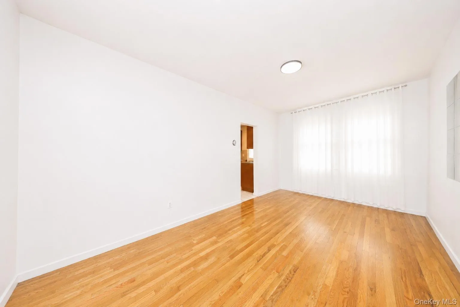 30 West End Avenue, New York, NY, 2 Bedrooms Bedrooms, 5 Rooms Rooms,1 BathroomBathrooms,Residential,For Rent,West End,0,1035174 30 West End Avenue, New York, NY, 2 Bedrooms Bedrooms, 5 Rooms Rooms,1 BathroomBathrooms,Residential,For Rent,West End,0,1035174