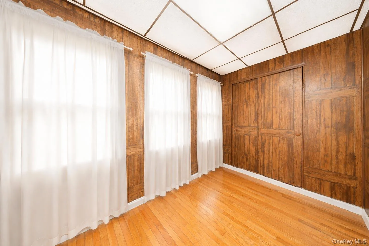 30 West End Avenue, New York, NY, 2 Bedrooms Bedrooms, 5 Rooms Rooms,1 BathroomBathrooms,Residential,For Rent,West End,0,1035174 30 West End Avenue, New York, NY, 2 Bedrooms Bedrooms, 5 Rooms Rooms,1 BathroomBathrooms,Residential,For Rent,West End,0,1035174