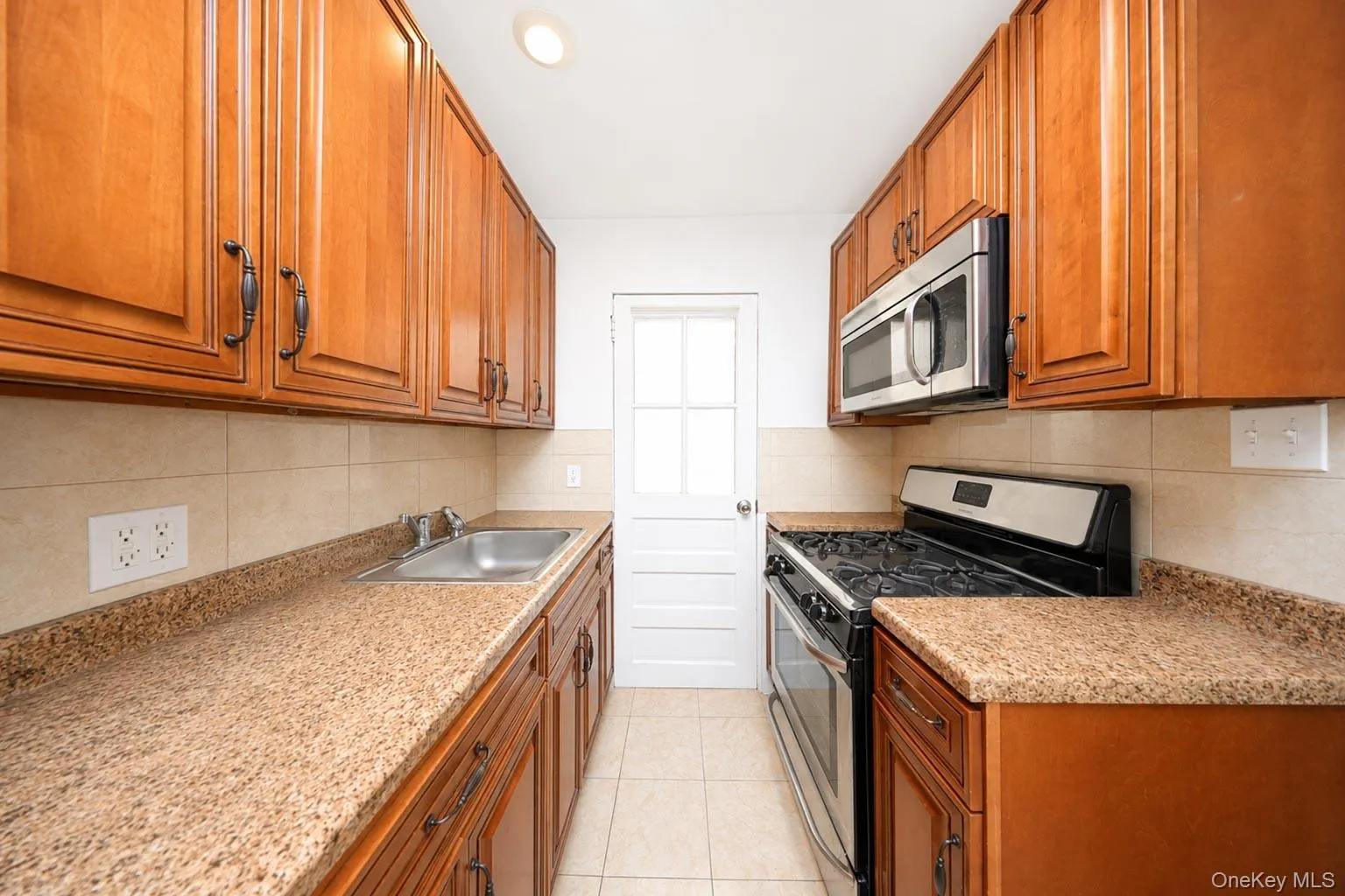 30 West End Avenue, New York, NY, 2 Bedrooms Bedrooms, 5 Rooms Rooms,1 BathroomBathrooms,Residential,For Rent,West End,0,1035174 30 West End Avenue, New York, NY, 2 Bedrooms Bedrooms, 5 Rooms Rooms,1 BathroomBathrooms,Residential,For Rent,West End,0,1035174