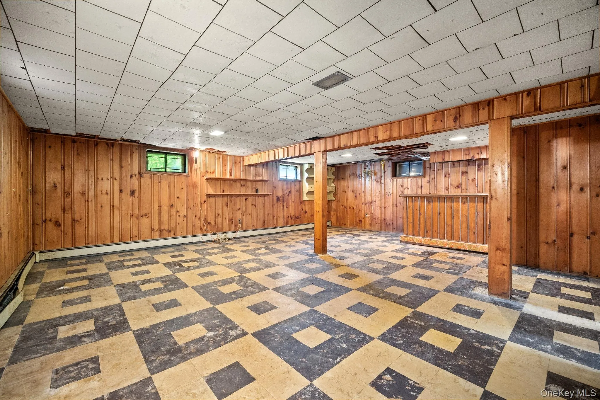 24 Cornell Drive, North Hempstead, NY, 4 Bedrooms Bedrooms, 7 Rooms Rooms,2 BathroomsBathrooms,Residential,For Rent,Cornell,0,1035175 24 Cornell Drive, North Hempstead, NY, 4 Bedrooms Bedrooms, 7 Rooms Rooms,2 BathroomsBathrooms,Residential,For Rent,Cornell,0,1035175