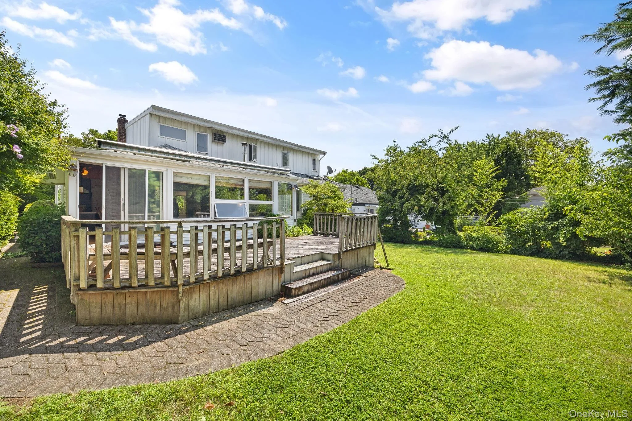 24 Cornell Drive, North Hempstead, NY, 4 Bedrooms Bedrooms, 7 Rooms Rooms,2 BathroomsBathrooms,Residential,For Rent,Cornell,0,1035175 24 Cornell Drive, North Hempstead, NY, 4 Bedrooms Bedrooms, 7 Rooms Rooms,2 BathroomsBathrooms,Residential,For Rent,Cornell,0,1035175
