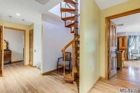 31 Bevin Road, Huntington, NY, 4 Bedrooms Bedrooms, 10 Rooms Rooms,2 BathroomsBathrooms,Residential,For Rent,Bevin,0,1035180 31 Bevin Road, Huntington, NY, 4 Bedrooms Bedrooms, 10 Rooms Rooms,2 BathroomsBathrooms,Residential,For Rent,Bevin,0,1035180