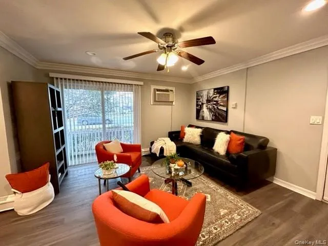 675 Conklin Street, Oyster Bay, NY, 1 Bedroom Bedrooms, 4 Rooms Rooms,1 BathroomBathrooms,Residential Lease,For Rent,Conklin,0,1035181 675 Conklin Street, Oyster Bay, NY, 1 Bedroom Bedrooms, 4 Rooms Rooms,1 BathroomBathrooms,Residential Lease,For Rent,Conklin,0,1035181