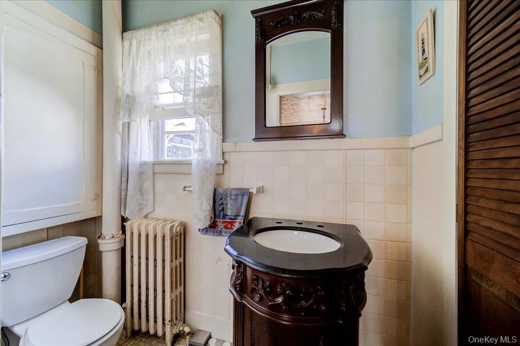 5 Maple Street, Beacon, NY, 2 Bedrooms Bedrooms, 5 Rooms Rooms,1 BathroomBathrooms,Residential,For Rent,Maple,0,1035183 5 Maple Street, Beacon, NY, 2 Bedrooms Bedrooms, 5 Rooms Rooms,1 BathroomBathrooms,Residential,For Rent,Maple,0,1035183
